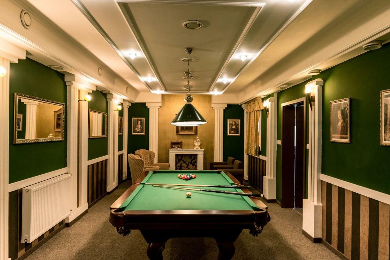 Hotel Dastan Левіце Екстер'єр фото